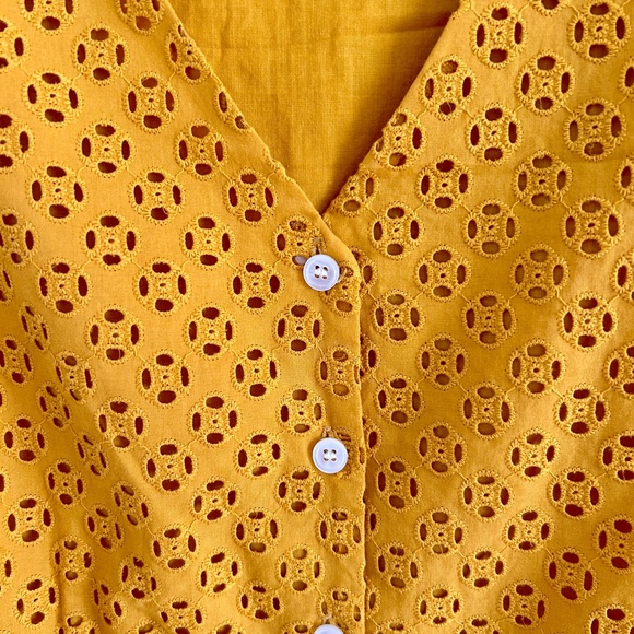 J. Crew Factory V-neck Lace Blouse Peplum Button Down Golden Yellow Size 00 - Picture 3 of 12